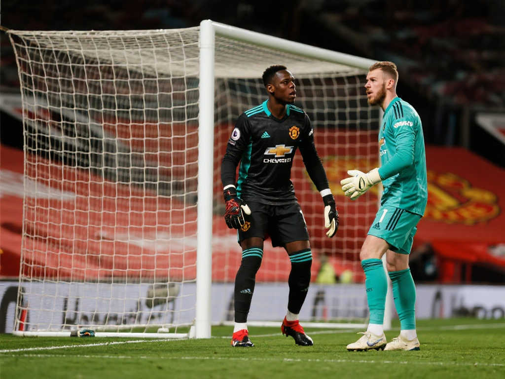 怀念德赫亚!舒梅切尔:奥纳纳已失去曼联团队的信任 怀念德赫亚!舒梅切尔:奥纳纳已失去曼联团队的信任